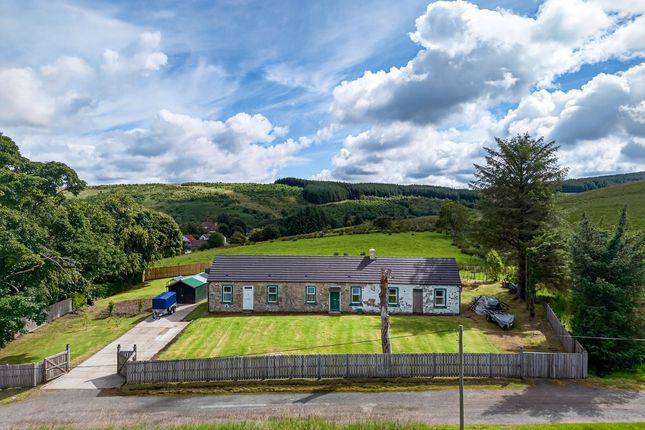 Gatefauldhead Cottage, Dalmellington... 4 bed cottage for sale