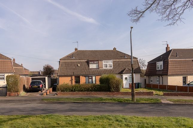 Larchwood Road, Walsall WS5 3 bed semi