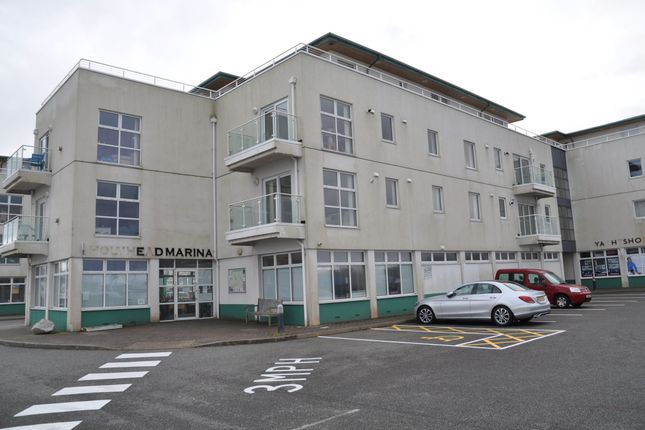 The Skerries, Holyhead, LL65 2 bed apartment for sale