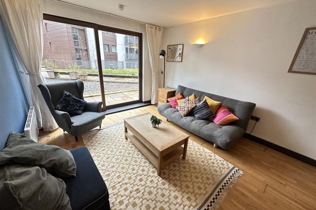 2 bed flat