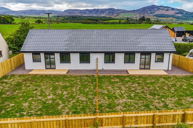 2 bedroom semi-detached bungalow for sale