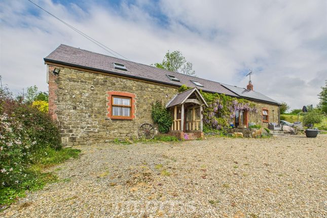 Llanfallteg, Whitland 4 bed property with land for sale