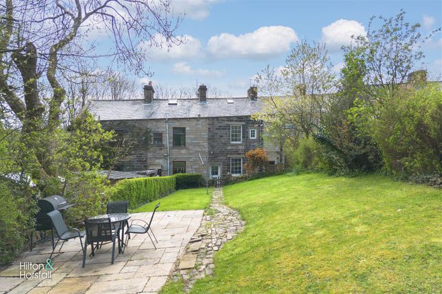 2 bedroom cottage for sale