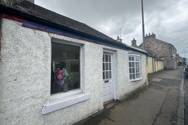 Lanark Road, Edinburgh EH14 2 bed semi