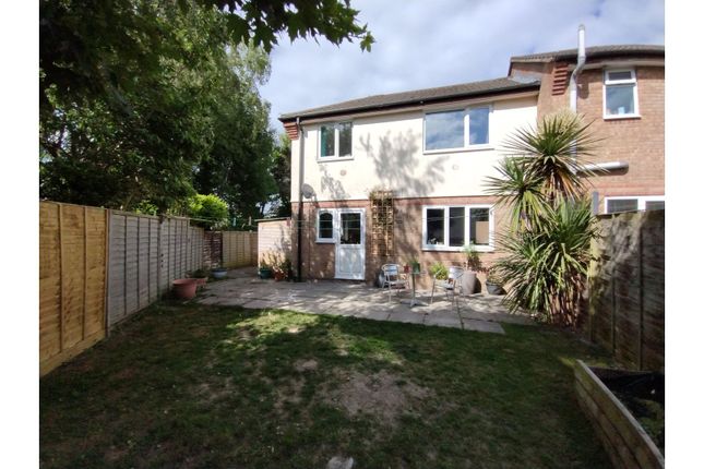 2 bed terraced house