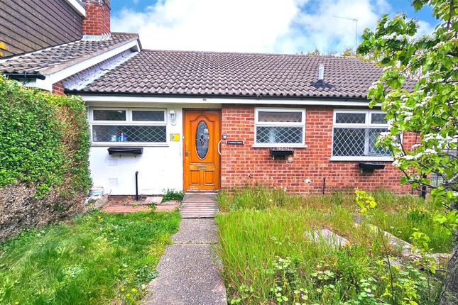 Veronica Green, Gorleston, Great... 2 bed semi