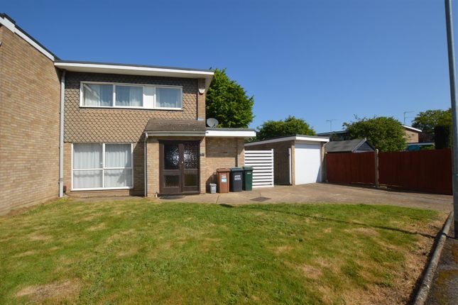 Valley Walk, Croxley Green 3 bed end of terrace house for sale