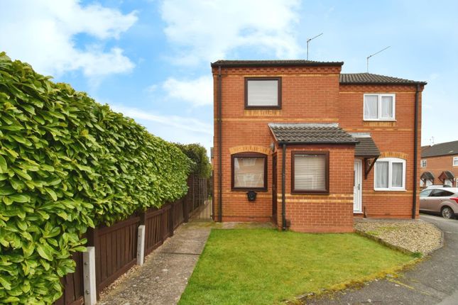 2 bedroom semi-detached house for sale