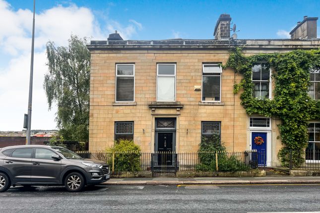 Bolton Road, Darwen BB3 6 bed terraced house for sale