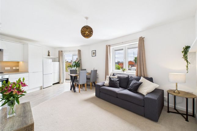 Wick Crescent, Bristol, BS4 1 bed apartment for sale