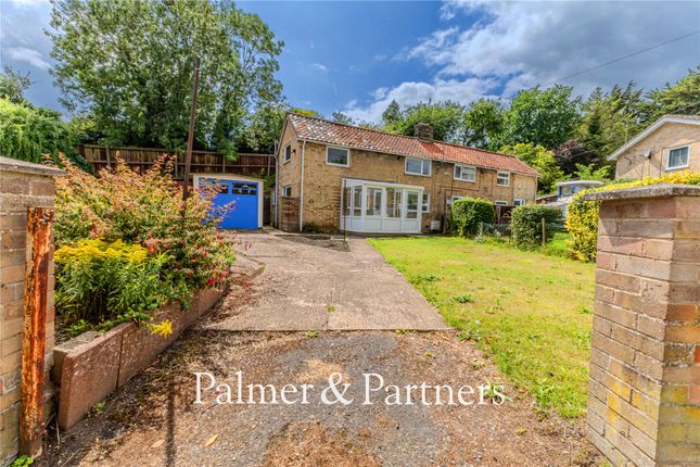 Mill Road, Saxmundham, Suffolk, IP17 2 bed semi