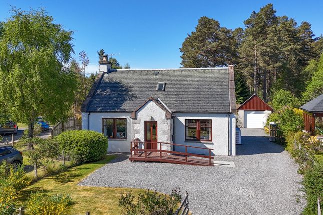 4 bed detached house