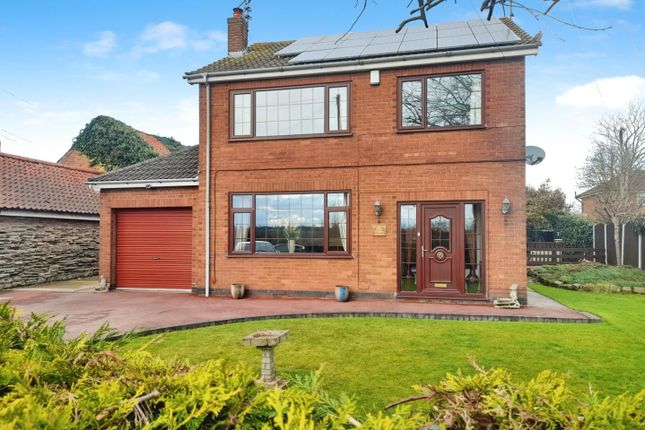 North Moor Road, Walkeringham, Doncaster 3 bed detached house for sale
