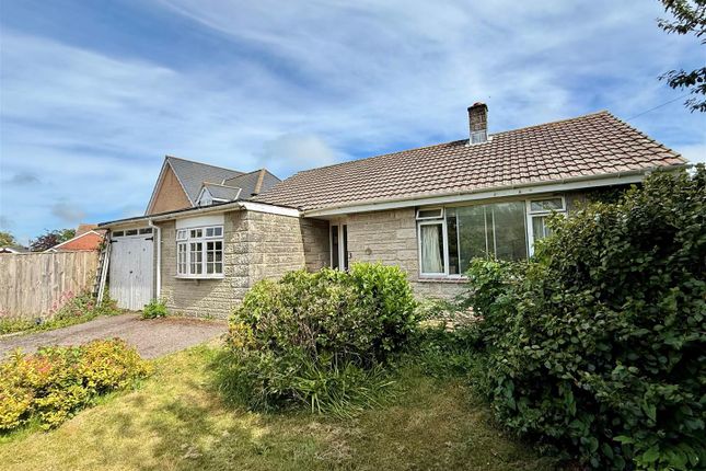 Freshwater, Isle of Wight 3 bed detached bungalow for sale