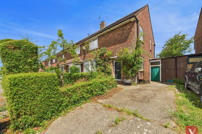Priestleys, Luton LU1 3 bed end of terrace house for sale