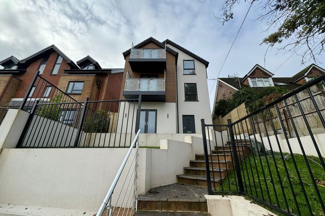Kingsmead Road, High Wycombe 1 bed apartment for sale