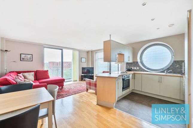 3 WHITEHALL QUAY, LEEDS, LS1 2 bed flat for sale