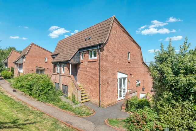 High Trees Close, Oakenshaw, Redditch... 1 bed flat for sale