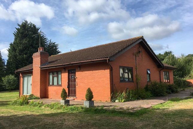 Woodfield Lane, Hatfield AL9 2 bed bungalow for sale