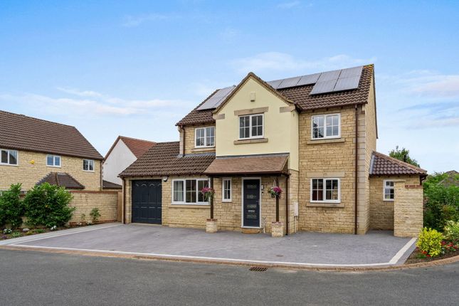 The Withers, Cheltenham GL52 4 bed detached house for sale