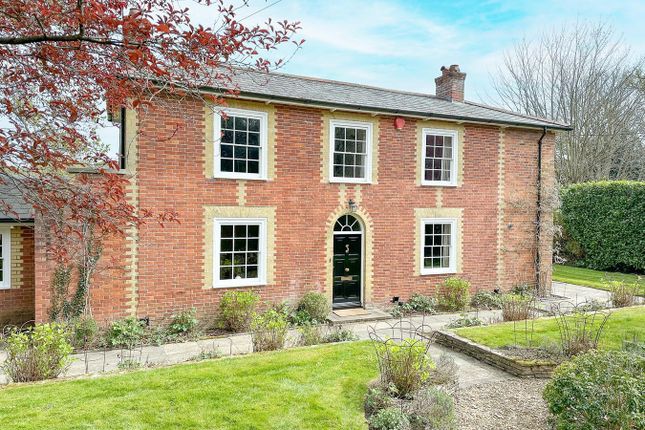 Lymington Road, Brockenhurst, SO42 4 bed detached house for sale
