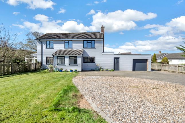 4 bed detached house