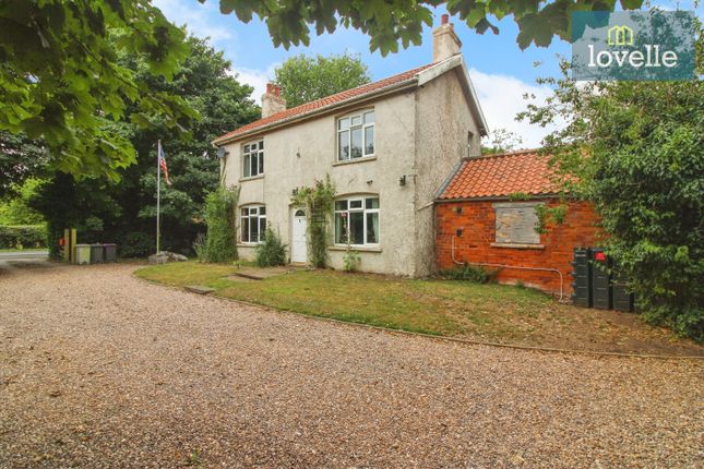 Warren Road, Saltfleet LN11 4 bed detached house for sale