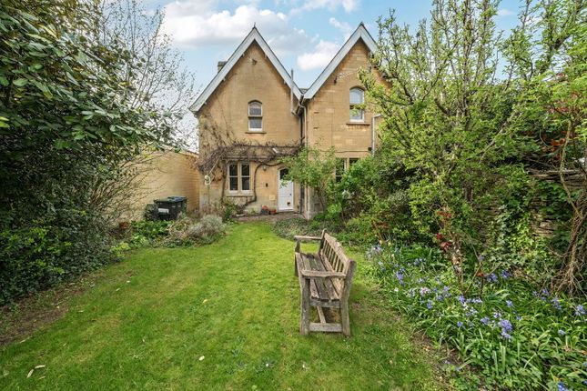 London Road, Corsham SN13 3 bed detached house for sale
