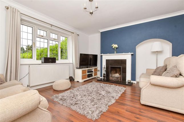 3 bed semi-detached house