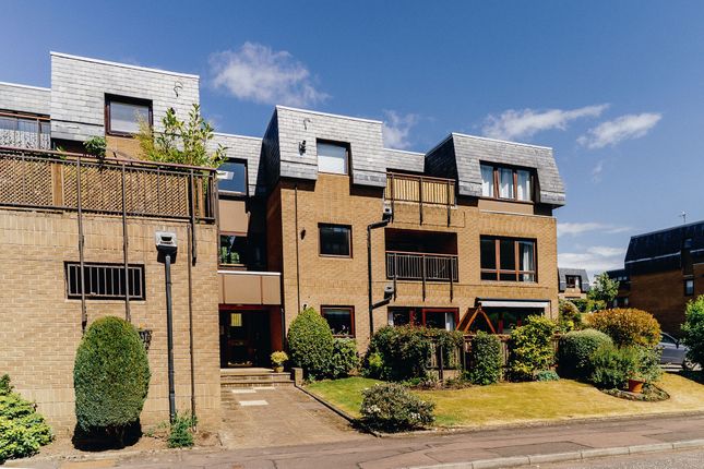 Rocheid Park, Edinburgh EH4 2 bed flat for sale