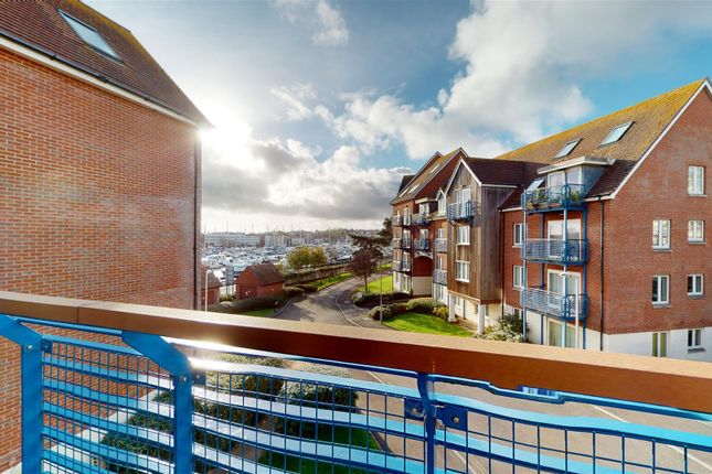 Corscombe Close, Weymouth 2 bed apartment for sale
