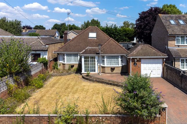 The Mall, Park Street, St. Albans... 3 bed bungalow for sale