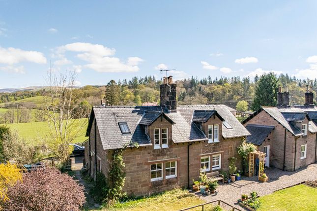 1 Mosside, Carronbridge, DG3 2 bed semi