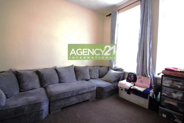 Palmerston Road, Forest Gate, E7 8BH 1 bed flat for sale