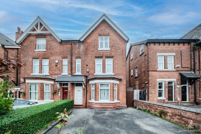 6 bedroom semi-detached house for sale