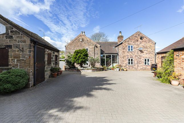 Doncaster Road, Wakefield WF4 7 bed detached house for sale