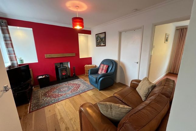 2 bedroom semi-detached bungalow for sale