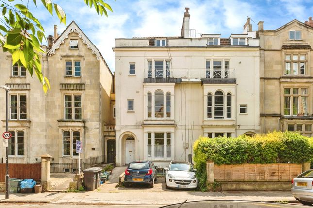 Oakfield Road, Bristol, BS8 1 bed apartment for sale