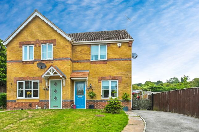 2 bedroom semi-detached house for sale