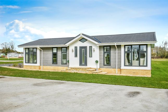 2 bedroom detached house for sale