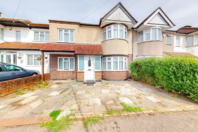 Beverley Road, Ruislip, HA4 5 bed end of terrace house for sale