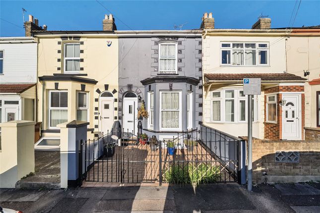 Milton Road, Gillingham, Kent 5 bed terraced house for sale