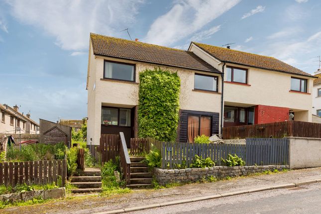 1 Macrae Grove, Dingwall, IV15 9NX 3 bed semi