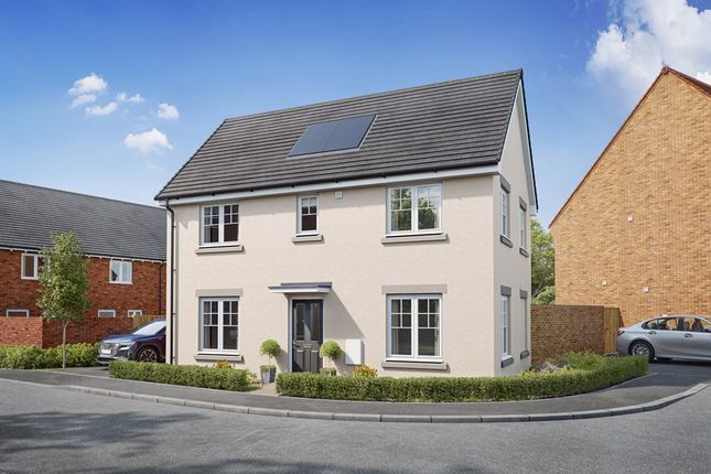 3 bed detached house
