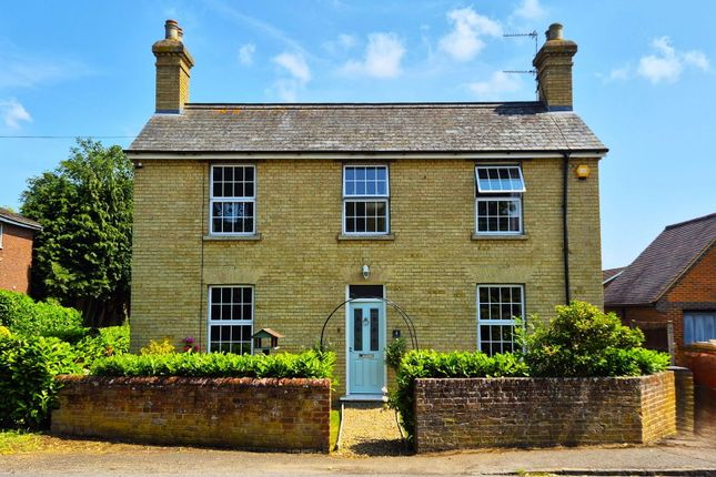 Greenway, Shefford SG17 3 bed detached house for sale