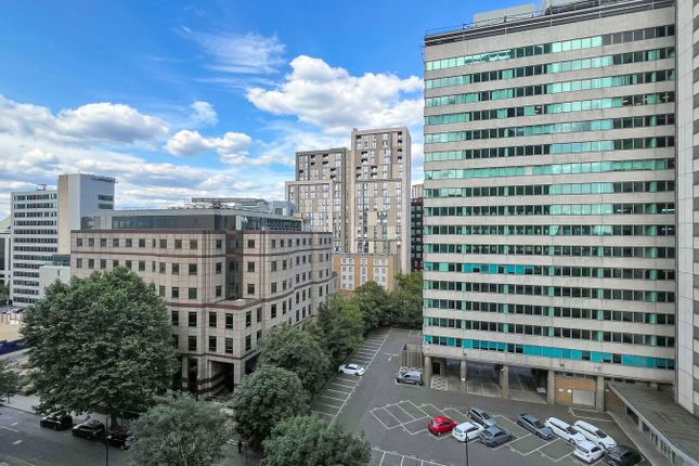 20 Wellesley Road, Croydon CR0 2 bed flat for sale