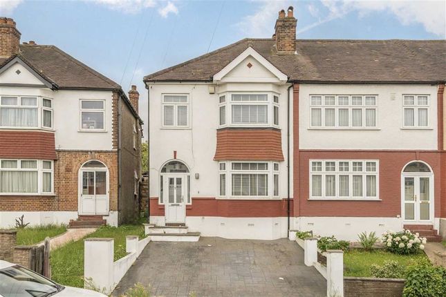 Penderry Rise, London SE6 3 bed terraced house for sale