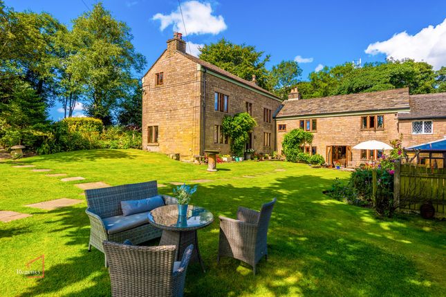 5 bedroom semi-detached house for sale