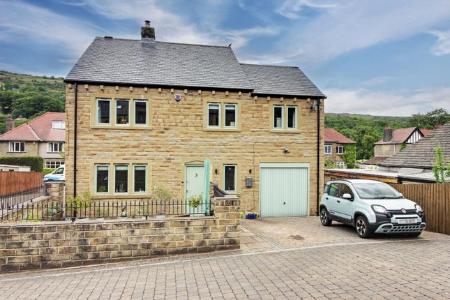NORDENE CLOSE, MYTHOLMROYD, HEBDEN... 5 bed detached house for sale
