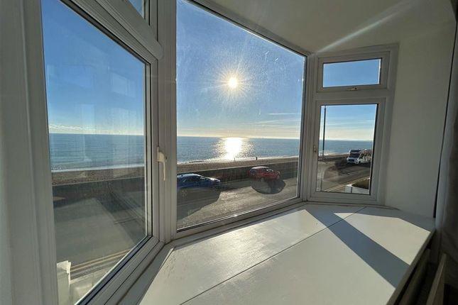 3 bed semi-detached house